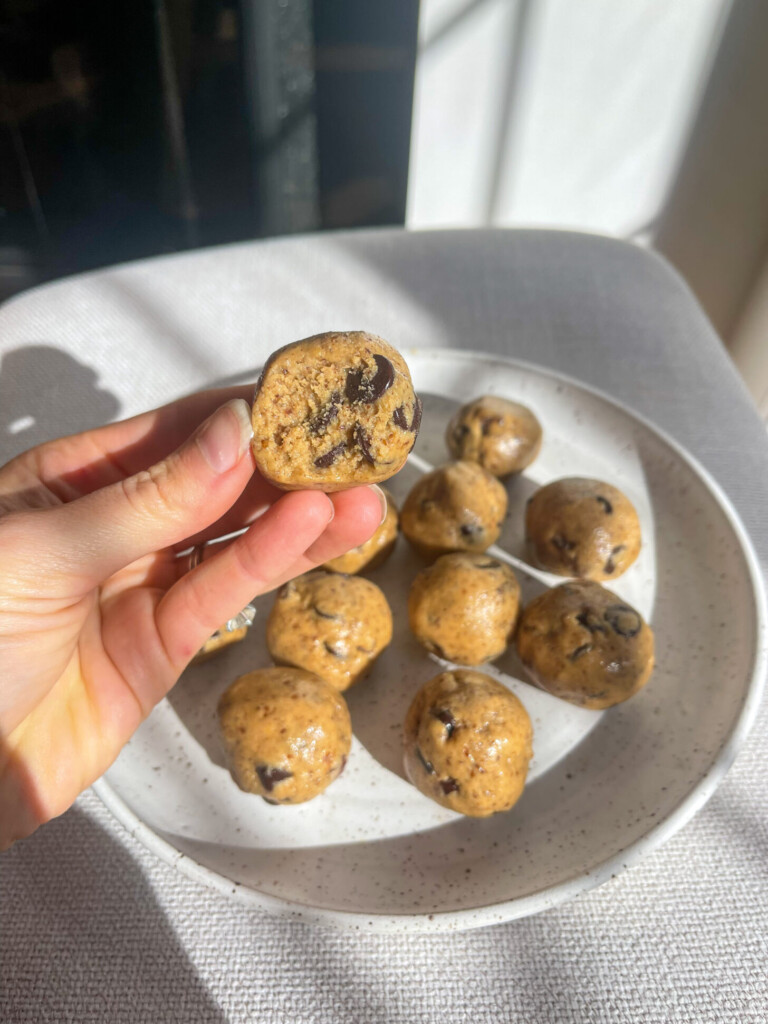 date protein balls