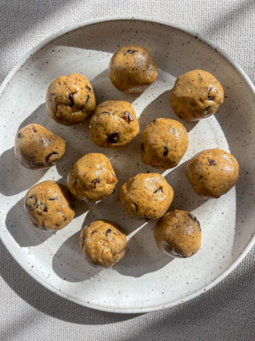 date protein balls