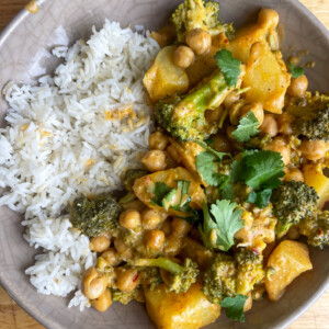 Potato chickpea curry