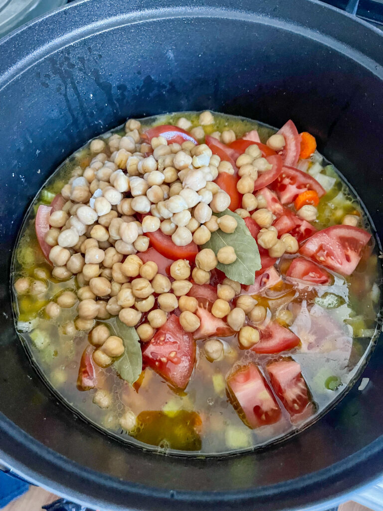 Chickpeas in soup