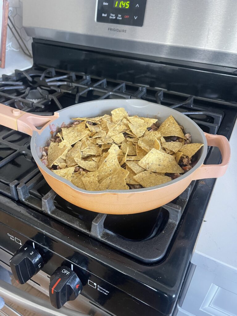 chips_in_skillet