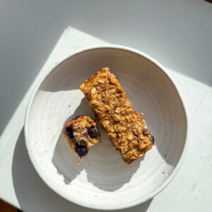 blueberry banana oat bars